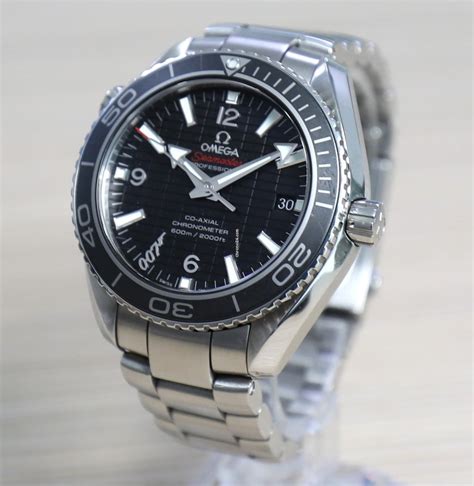 james bond omega seamaster planet ocean|james bond omega watch skyfall.